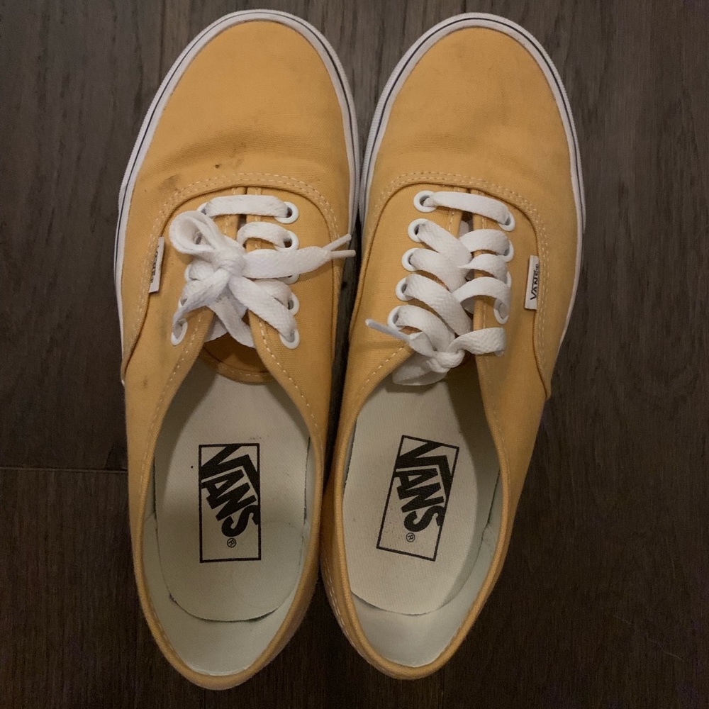 Vans Authentics Sz 8